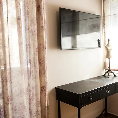 Bentzi Boutique 4 * Atenas
